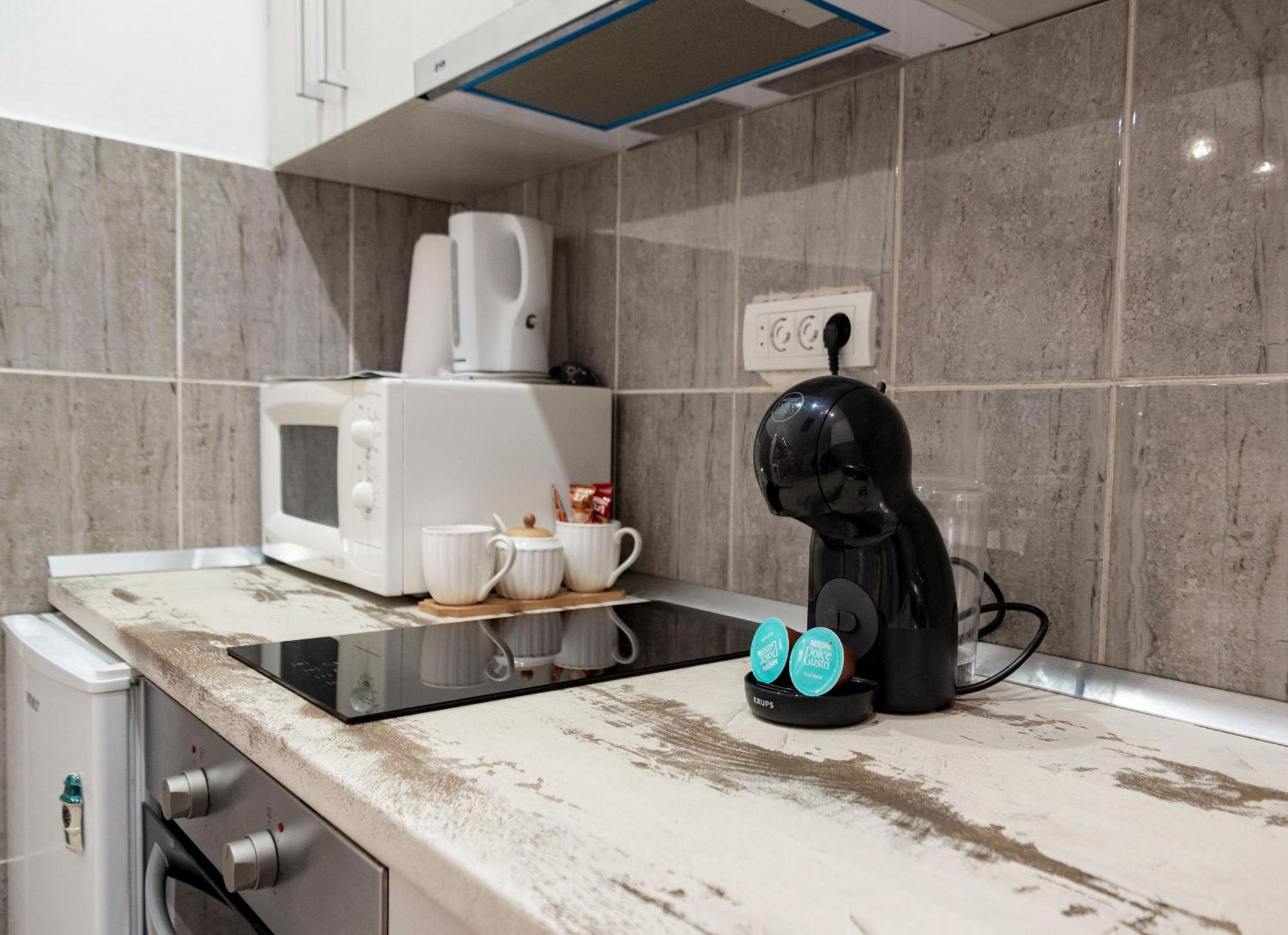 Apartman Gaga Lägenhet Novi Sad Exteriör bild